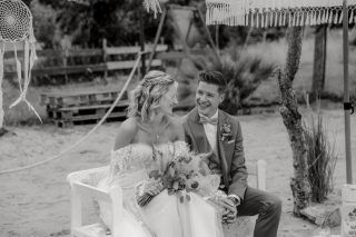 Die Hochzeitsbranche lebt von echten Momenten.
Von Emotionen, von Nähe, von Vertrauen.

Ich liebe es, Teil dieser besonderen Tage zu sein –
nicht im Mittelpunkt, aber genau dort, wo Ruhe, Struktur und Gefühl gebraucht werden.

Jede Braut, jede Geschichte, jeder Morgen ist anders.
Und genau das macht diese Arbeit so besonders.

#bridalhair
#bridestyling
#weddingmorning
#hochzeitsbranche
#bridalmoments
#weddingdaydetails
#brautstyling
#hochzeitsinspiration
#behindthesceneswedding
#beautybybirte